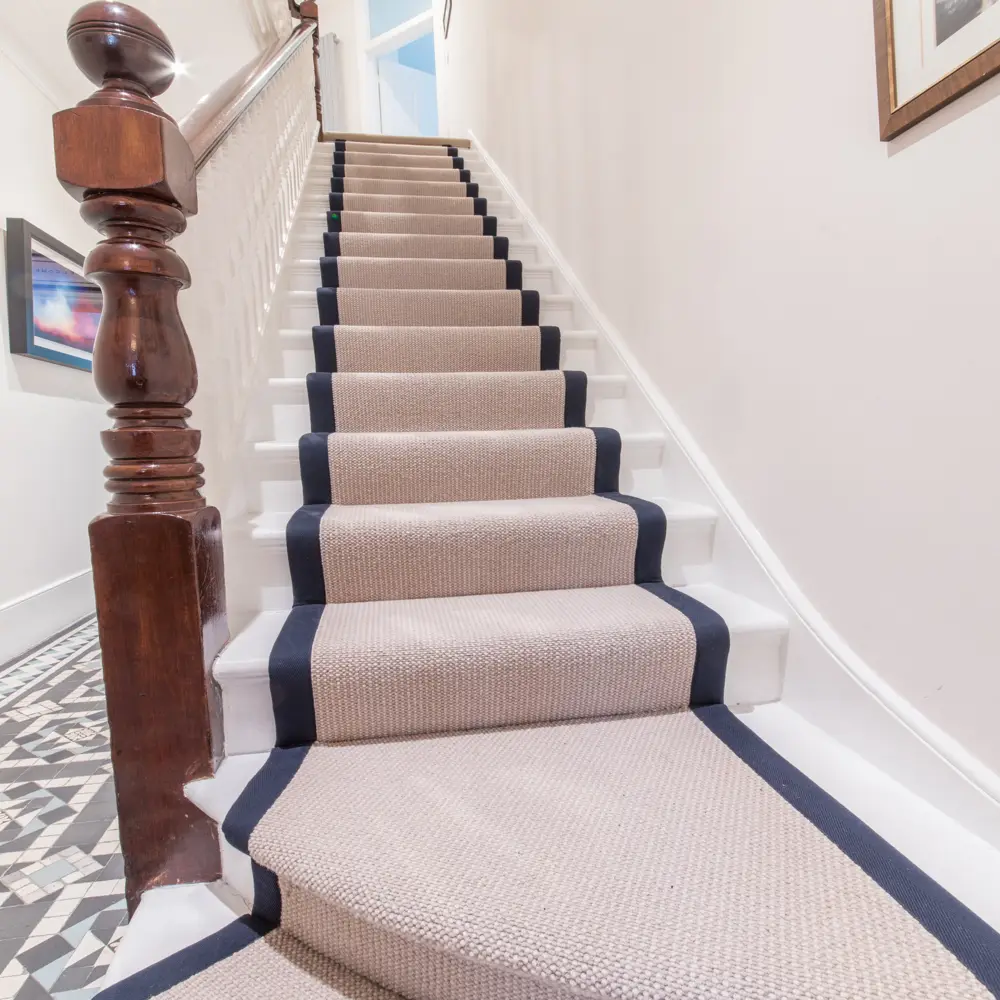 sisal-jute-with-deep-blue-border